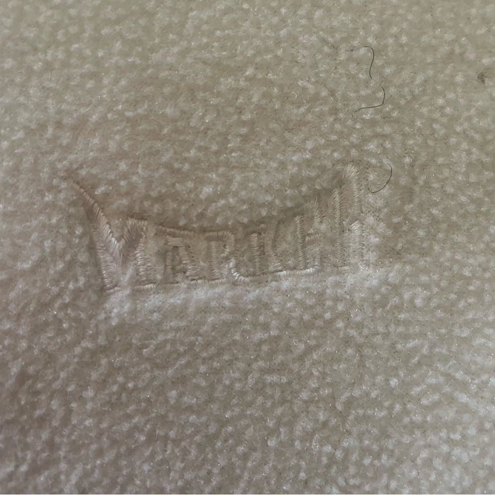 Marker White Fuzzy Jacket size medium snuggly and warm cream color - Picture 3 of 8